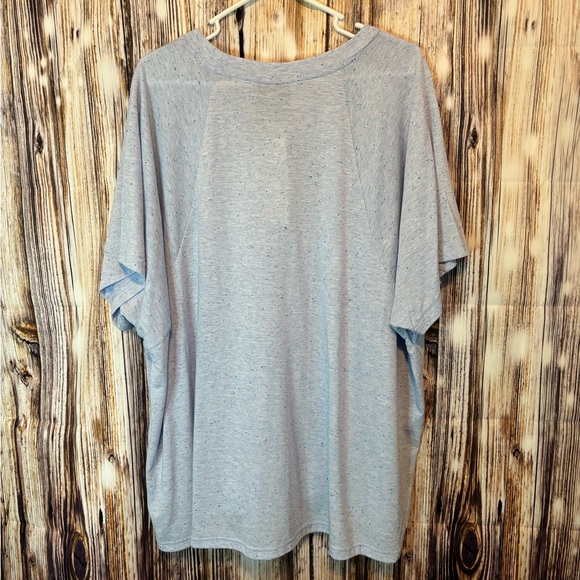 Adidas Top - Picture 5 of 5